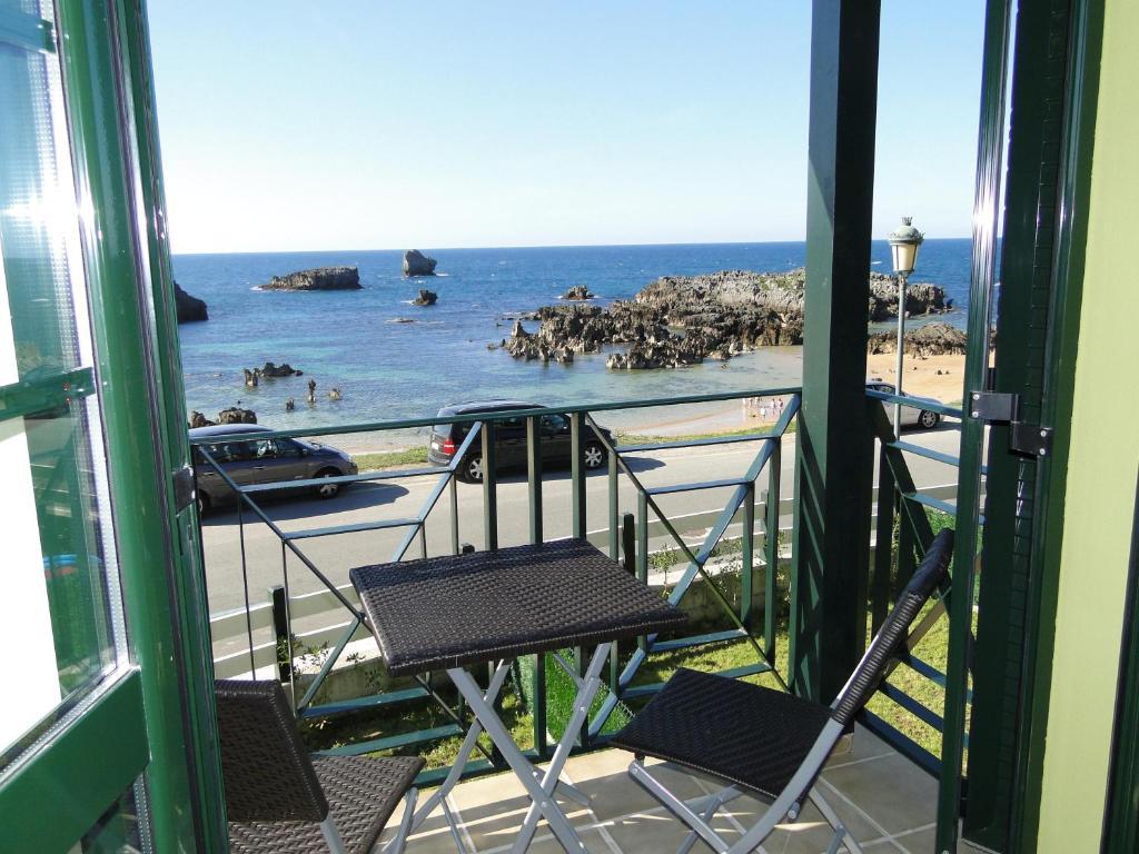 Apartamentos El Pinedo Noja Rom bilde