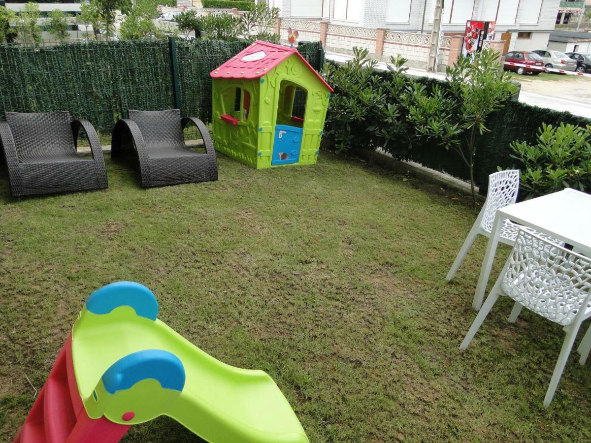 Apartamentos El Pinedo Noja Eksteriør bilde